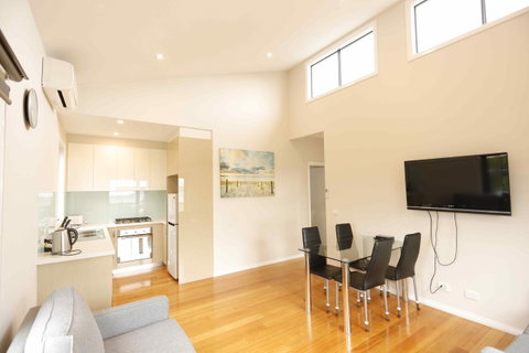 Apollo Bay Seal Apartments - Accommodation in Brisbane 11