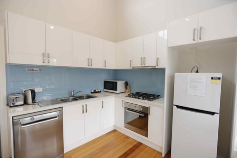 Apollo Bay Seal Apartments - Accommodation in Brisbane 24