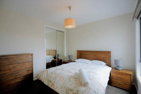 Apollo Bay Seal Apartments - Accommodation in Brisbane 1
