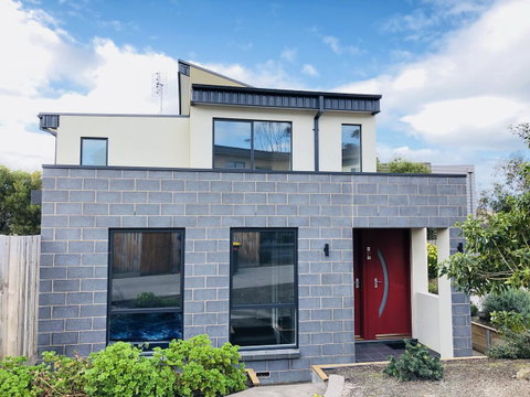Apollo Bay Seal Apartments - Accommodation in Brisbane 0