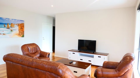 Apollo Bay Seal Apartments - Accommodation in Brisbane 10
