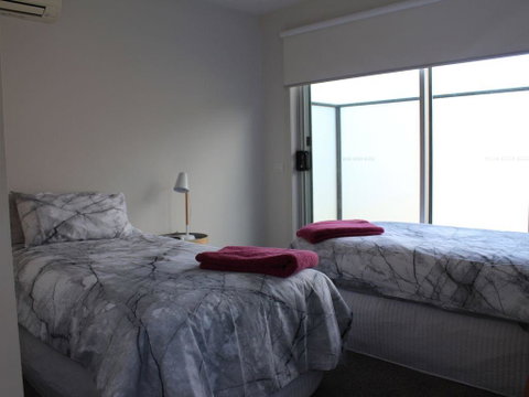 Central To Cowes - Accommodation in Brisbane 8