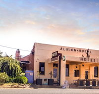 Albion Hotel and Motel Castlemaine - Accommodation in Brisbane