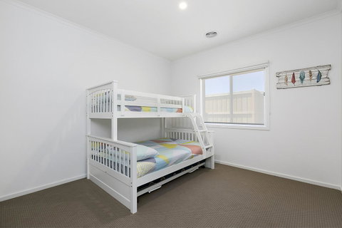 Tidal Changes - Rejuvenate Stays - Accommodation in Brisbane 18