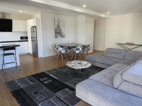 Phillip Island Towers - Accommodation in Brisbane 2