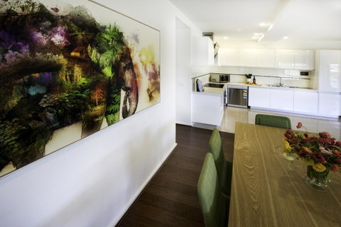 Phillip Island Towers - Accommodation in Brisbane 8