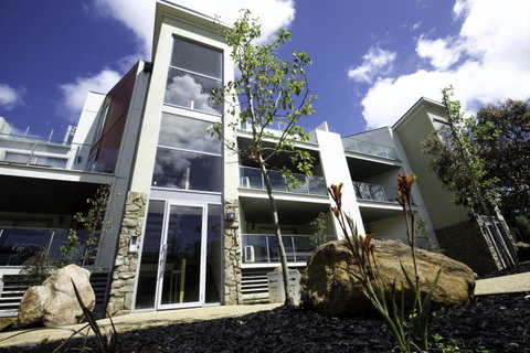 Phillip Island Towers - Accommodation in Brisbane 24