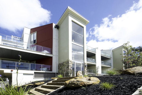 Phillip Island Towers - Accommodation in Brisbane 27