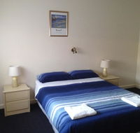 Rosebud Beach Unit 200 mt to Beach. Late checkout - Accommodation in Brisbane