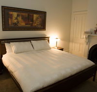 Sabina on Little Myers - Accommodation in Brisbane