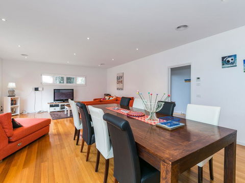 Torquay Timeout - Accommodation in Brisbane 2