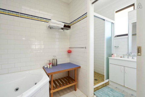 Cottages For Two - Accommodation in Brisbane 13