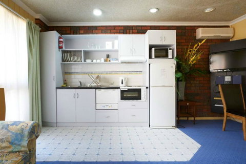 Cottages For Two - Accommodation in Brisbane 4