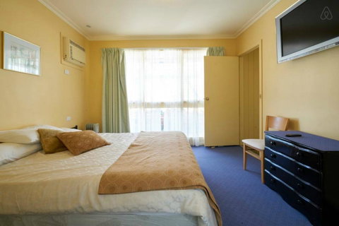Cottages For Two - Accommodation in Brisbane 6