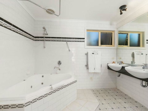 Cottages For Two - Accommodation in Brisbane 2