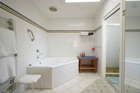 Cottages For Two - Accommodation in Brisbane 14
