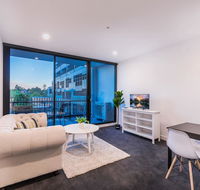 Astrina 2 Bed 2 Bath Apartment - Accommodation in Brisbane