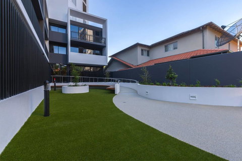 Astrina 2 Bed 2 Bath Apartment - Accommodation in Brisbane 13