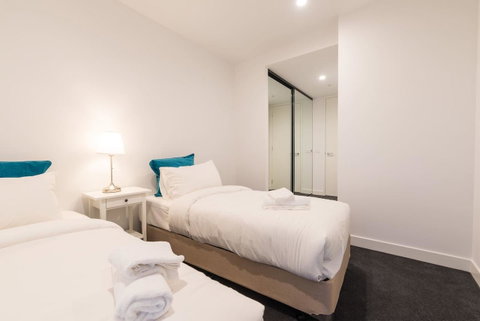 Astrina 2 Bed 2 Bath Apartment - Accommodation in Brisbane 6