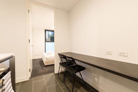 Astrina 2 Bed 2 Bath Apartment - Accommodation in Brisbane 8