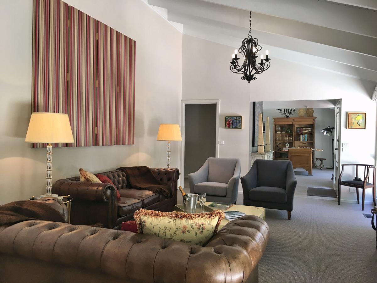 Woodend VIC Accommodation in Brisbane