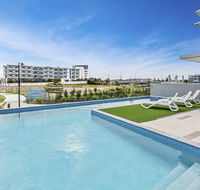 Direct Hotels - Aquarius Kawana - Accommodation in Brisbane