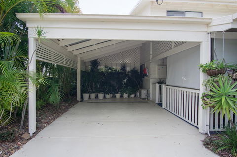Debbie\'s Place - Accommodation in Brisbane 24