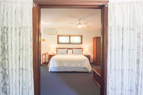 Debbie\'s Place - Accommodation in Brisbane 40