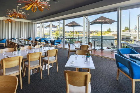 Mercure Sunshine Coast Kawana Waters - Accommodation in Brisbane 2