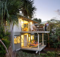 The Retreat Beach Houses - Accommodation in Brisbane