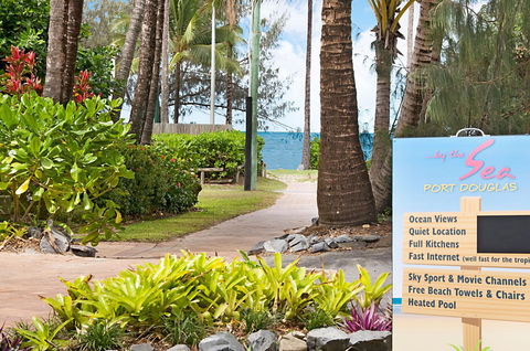 By The Sea Port Douglas - Accommodation in Brisbane 26