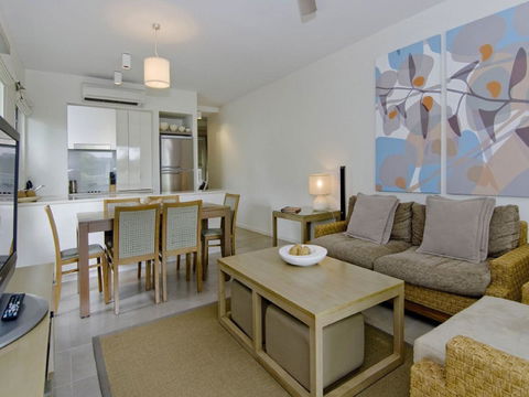 Beach Club Port Douglas Luxury Apartments - Accommodation in Brisbane 2