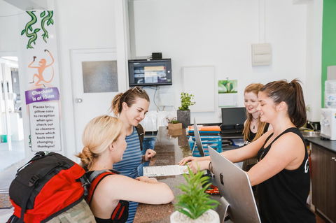 Mad Monkey Central - Accommodation in Brisbane 3