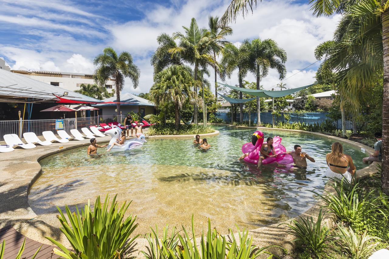 Cairns North QLD Accommodation in Brisbane