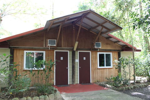 PK\'s Jungle Village - Accommodation in Brisbane 7