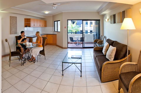 Regal Port Douglas - Accommodation in Brisbane 30