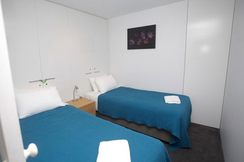 Circle Luxury Holidays - Accommodation in Brisbane 7