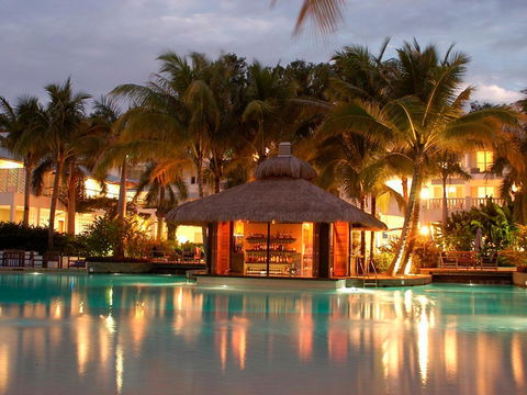 Palm Cove Paradise - Couples Spa Beach Getaway - Accommodation in Brisbane 16