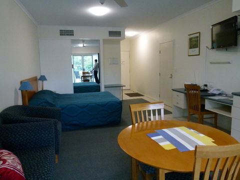 Madison Ocean Breeze Apartments - Accommodation in Brisbane 27