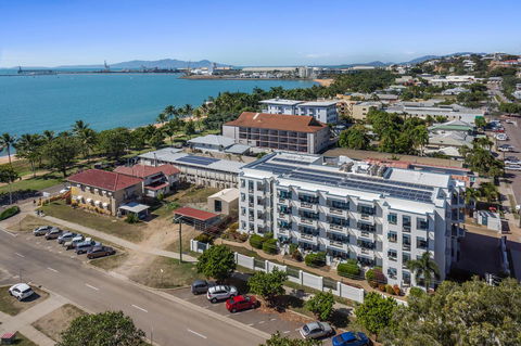 Madison Ocean Breeze Apartments - Accommodation in Brisbane 3