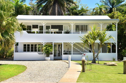Jamaica Beach House - Accommodation in Brisbane 16