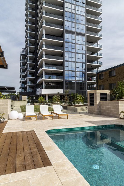 Boardwalk Burleigh Beach - Official - Accommodation in Brisbane 5