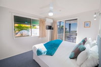 Airlie Apartments