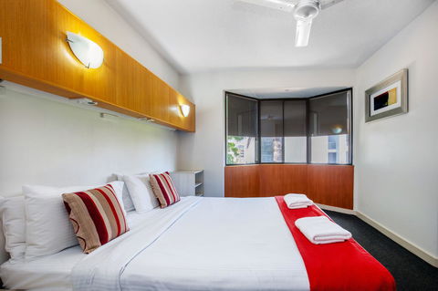 Tiki Hotel Apartments Surfers Paradise - Accommodation in Brisbane 1