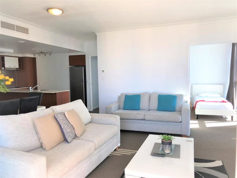 Beach Stay - Ocean & Riverview Resort Chevron Renaissance Central Surfers Paradise - Accommodation in Brisbane 19