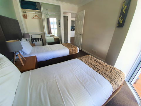Broadbeach Holiday Apartments - Accommodation in Brisbane 6