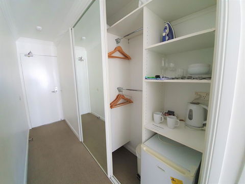 Broadbeach Holiday Apartments - Accommodation in Brisbane 18