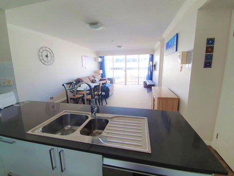 Broadbeach Holiday Apartments - Accommodation in Brisbane 11