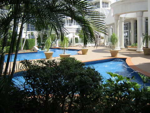 Broadbeach Holiday Apartments - Accommodation in Brisbane 2