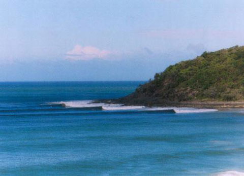 Beach House On Tradewinds Avenue - Accommodation in Brisbane 12